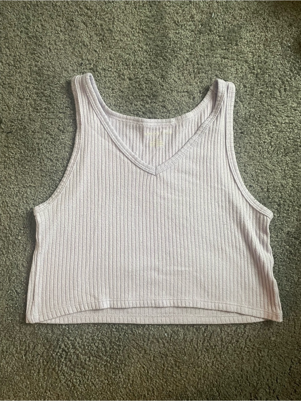 American Eagle Ribbed V-Neck Cropped Tank Top - Light Lavender size Large
